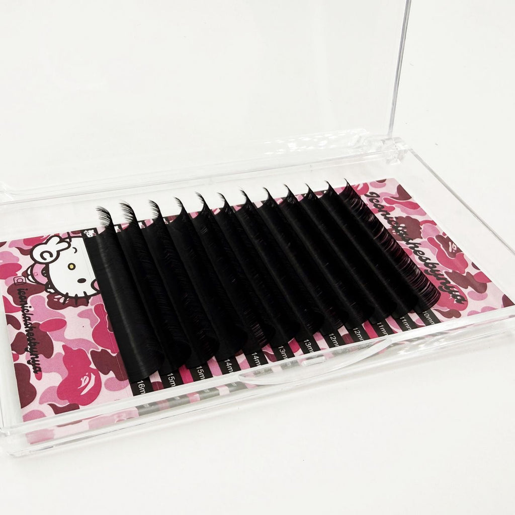 Hello kitty x Bape Lash trays